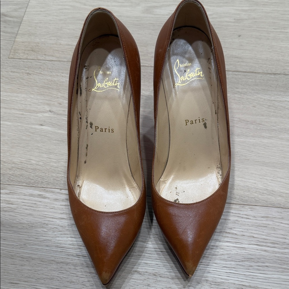 Christian Louboutin Tan Leather Heels